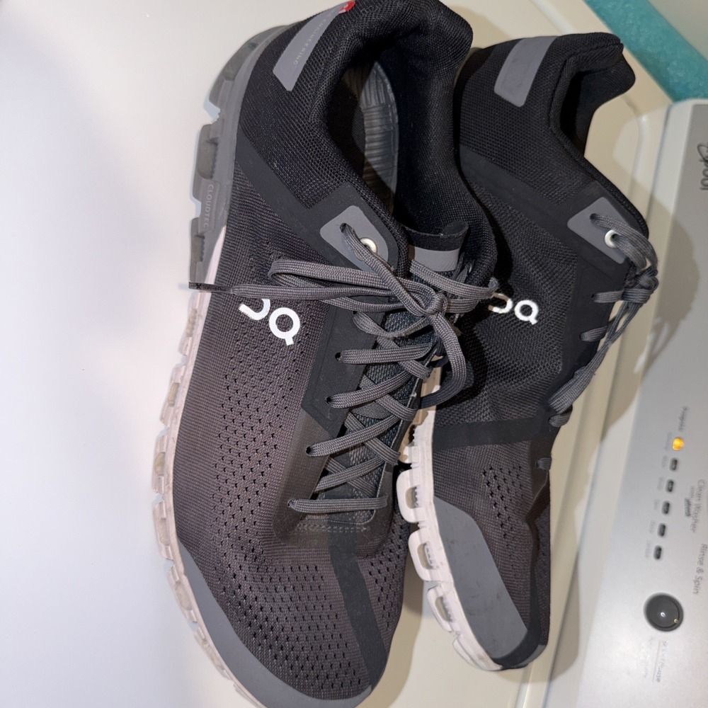 On Cloud Shoes Mens Size 12 Black Running Sneakers CloudTec Mesh Athletic